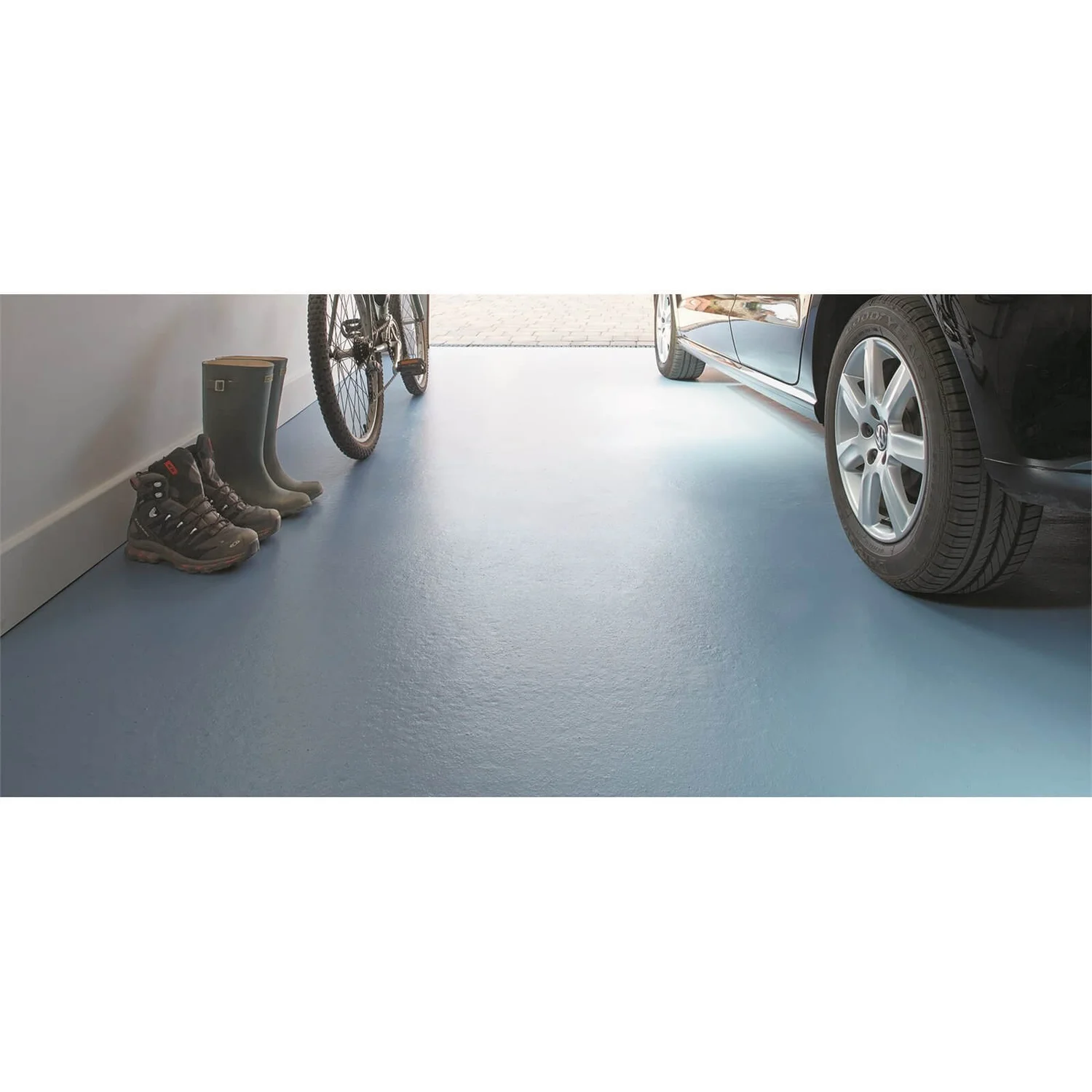 Ronseal Diamond Hard Slate - Garage Floor Paint - 5L 4 Ronseal Diamond Hard Slate - Garage Floor Paint - 5L - Image 4