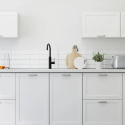 Maison Deco Refresh Kitchen Cupboards, Worktops & Splashbacks Paint Cool White - 2L 5 Maison Deco Refresh Kitchen Cupboards, Worktops & Splashbacks Paint Cool White - 2L -Sandtex Shop 12878349 1584866386760045